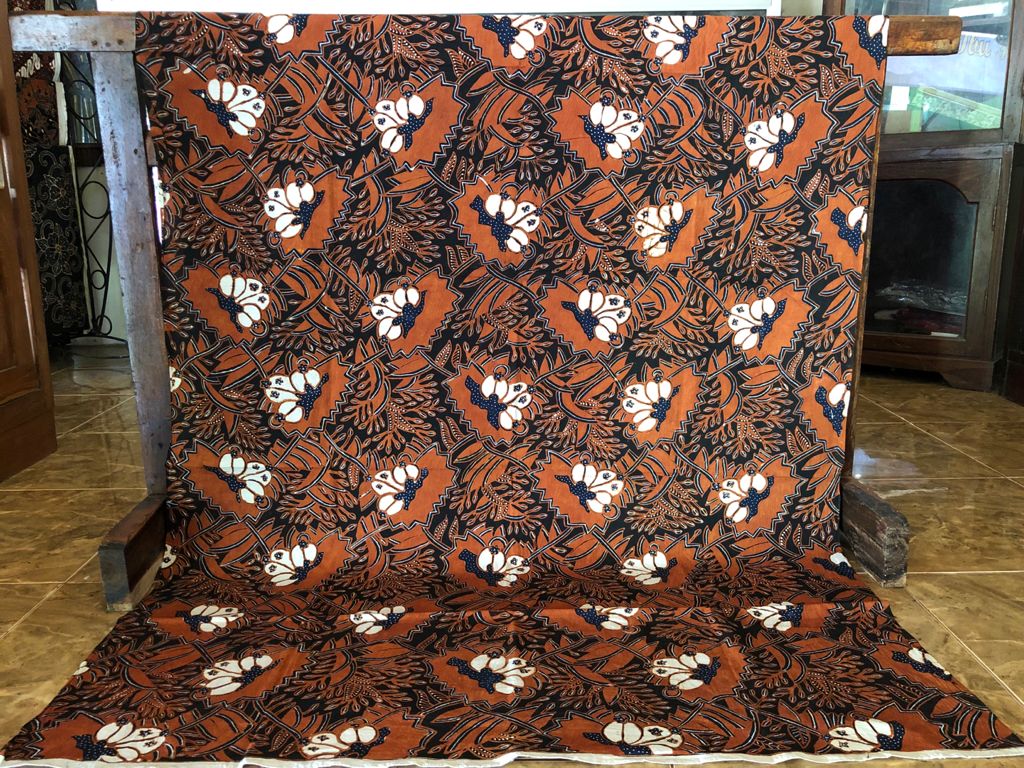 Kain Batik Motif Pramugari