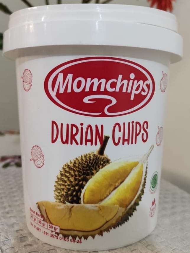 Momchips Durian Chips