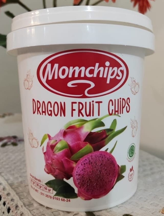 Momchips Dragon fruit Chips