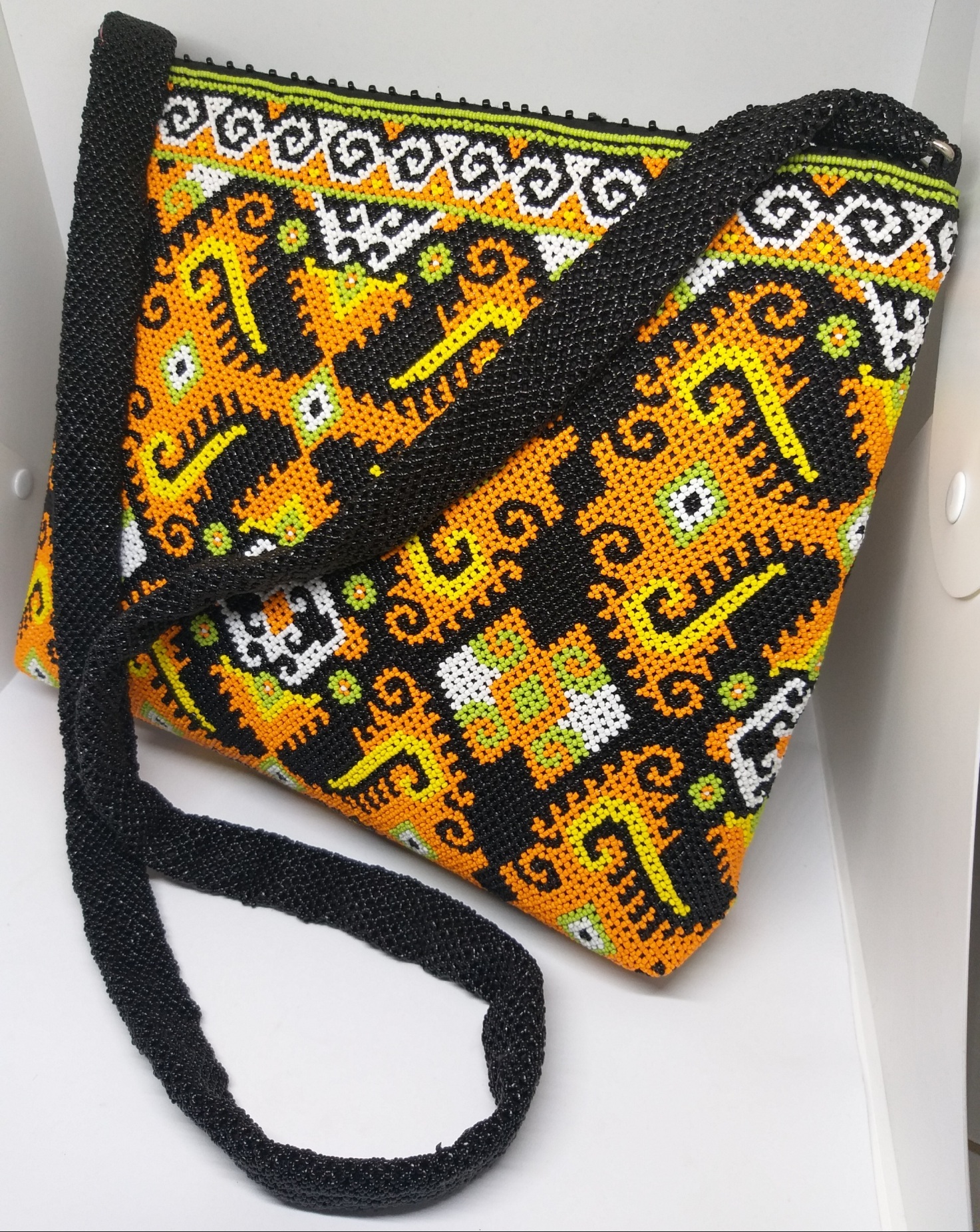 Tas Manik Dayak Exclusive Besar