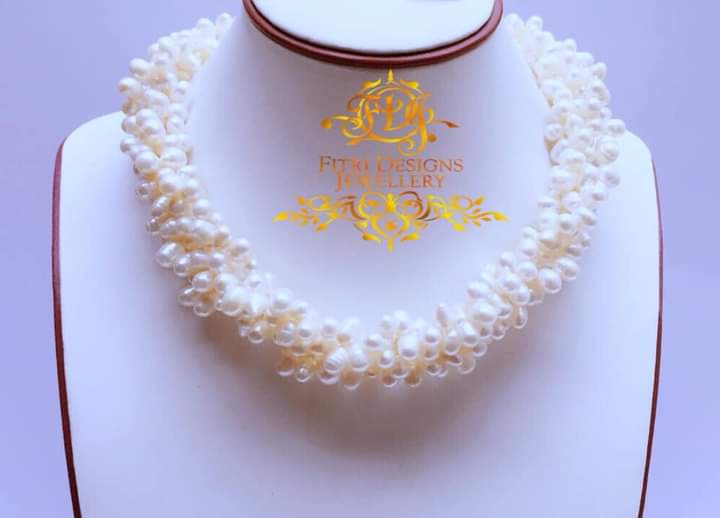 Kalung mutiara bold