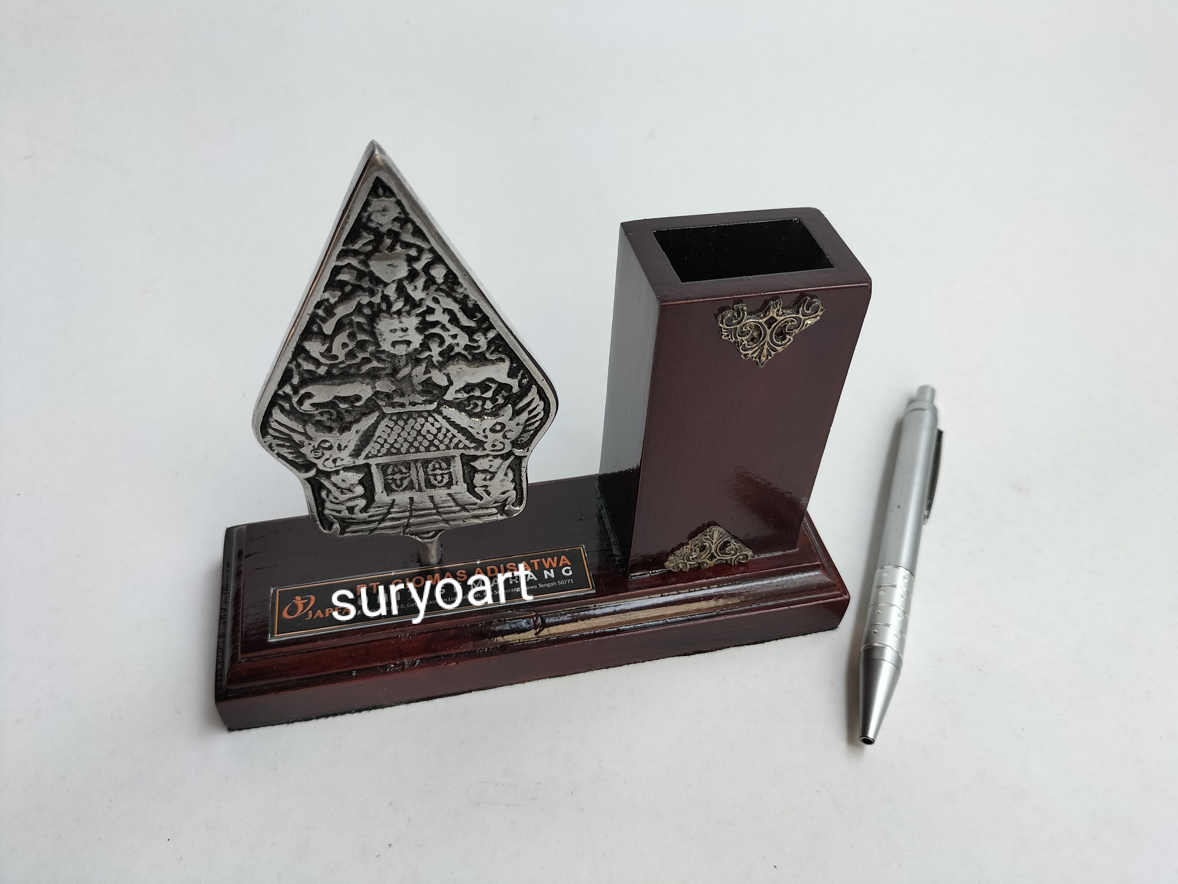 Pen Holder Wayang Alumunium (Pesanan)