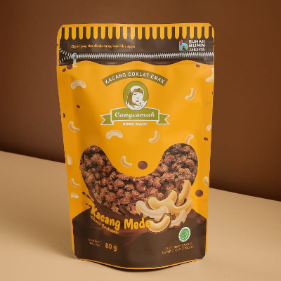 Snack Kacang Coklat Mete Panggang Cangcomak Kacang Coklat Emak Cemilan Kacang Mede Coklat