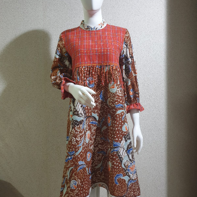 Dress/Tunik bukaan belakang