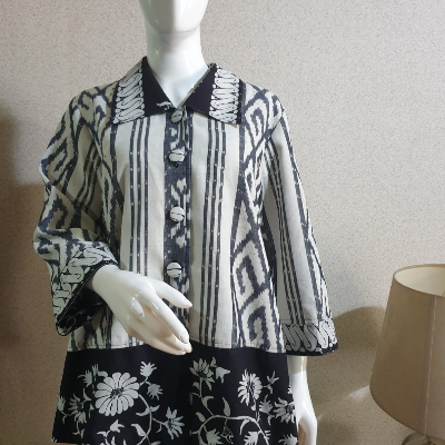 Blouse Lurik tangan panjang