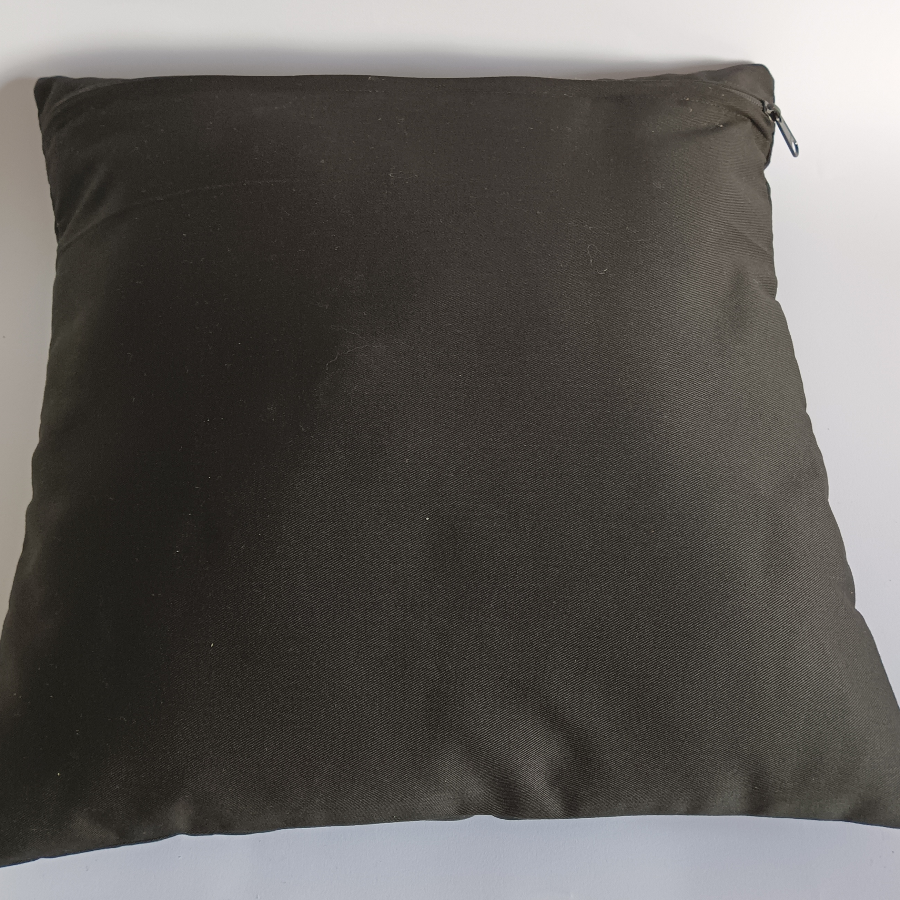 Sarung bantal