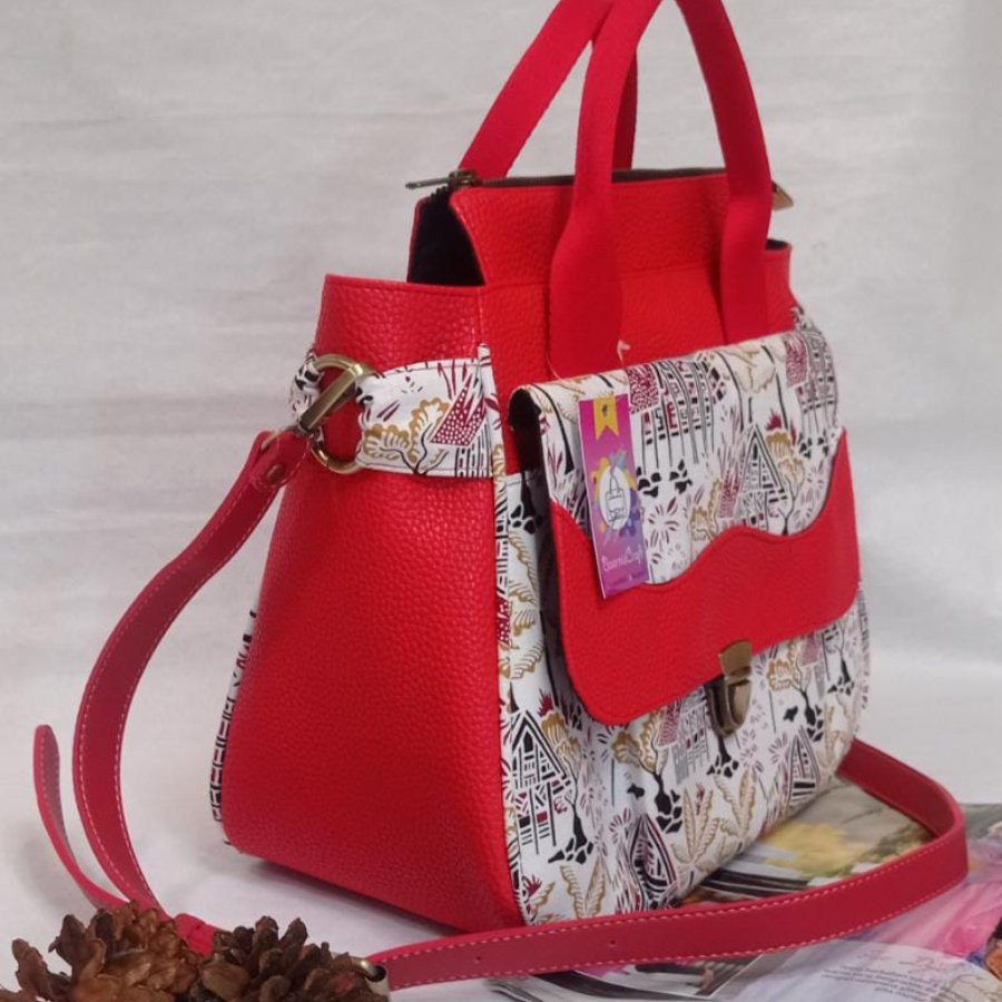 Annaila Bag Motif kampung Urug