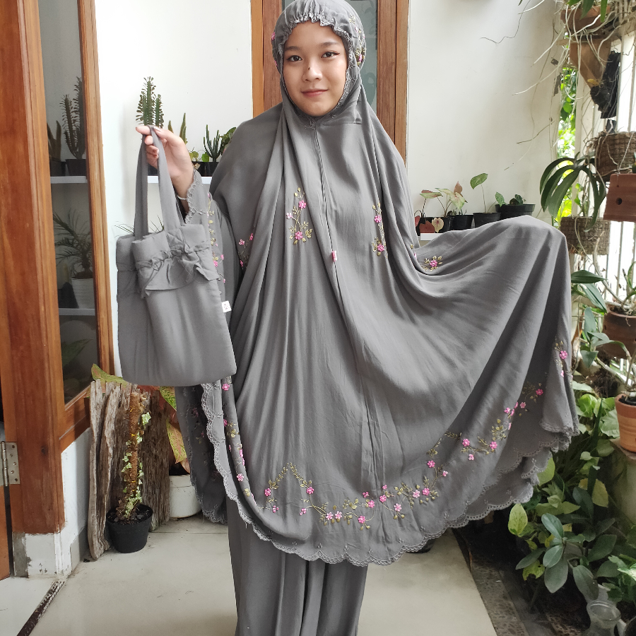 Mukenah Sulam Rayon