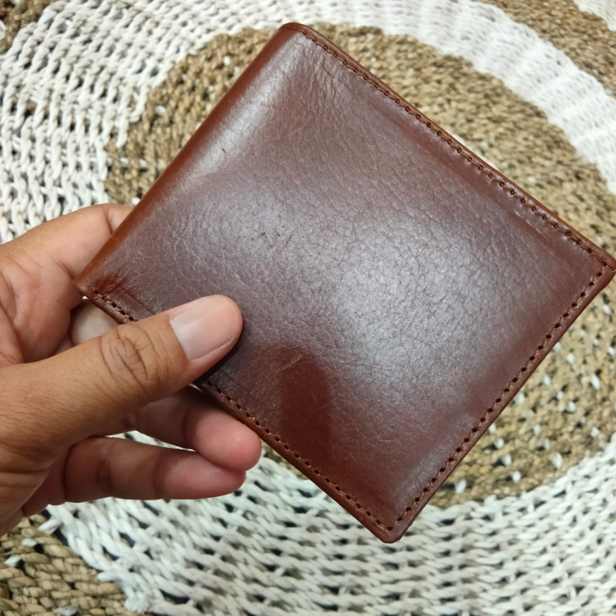 Dompet kulit vertikal