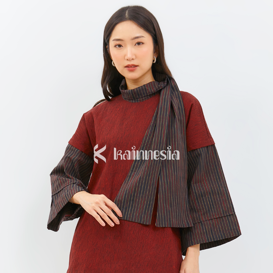 KAINNESIA Blouse Tenun Wanita Svara Series