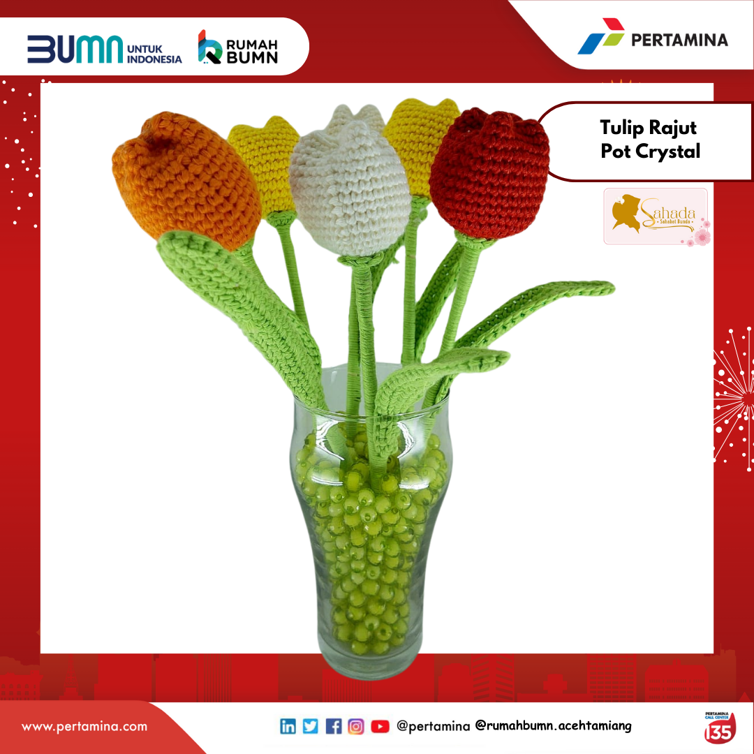 Bunga Tulip Rajut Pot Crystal