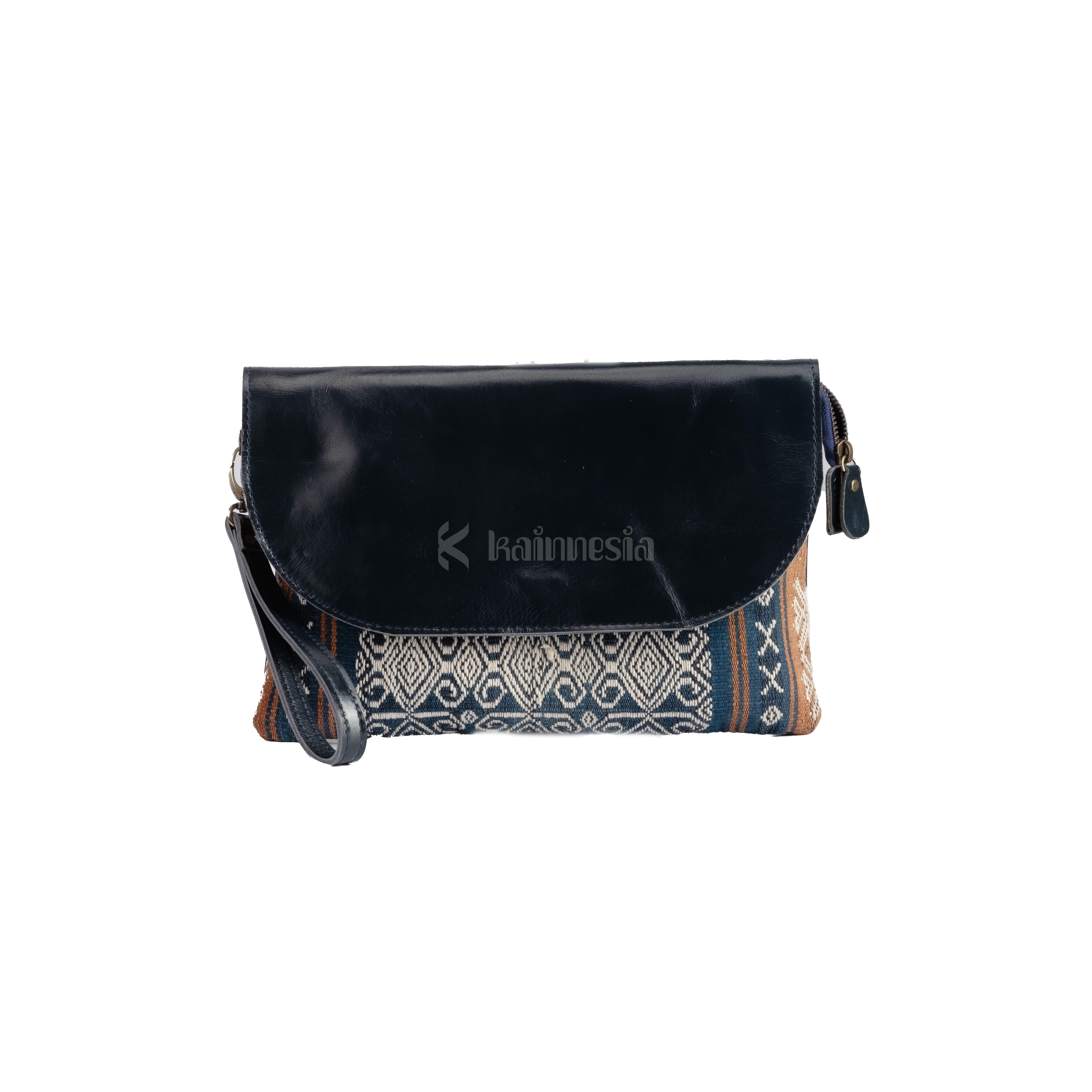 KAINNESIA Shinta Clutch - Tenun Kulit Sapi Asli