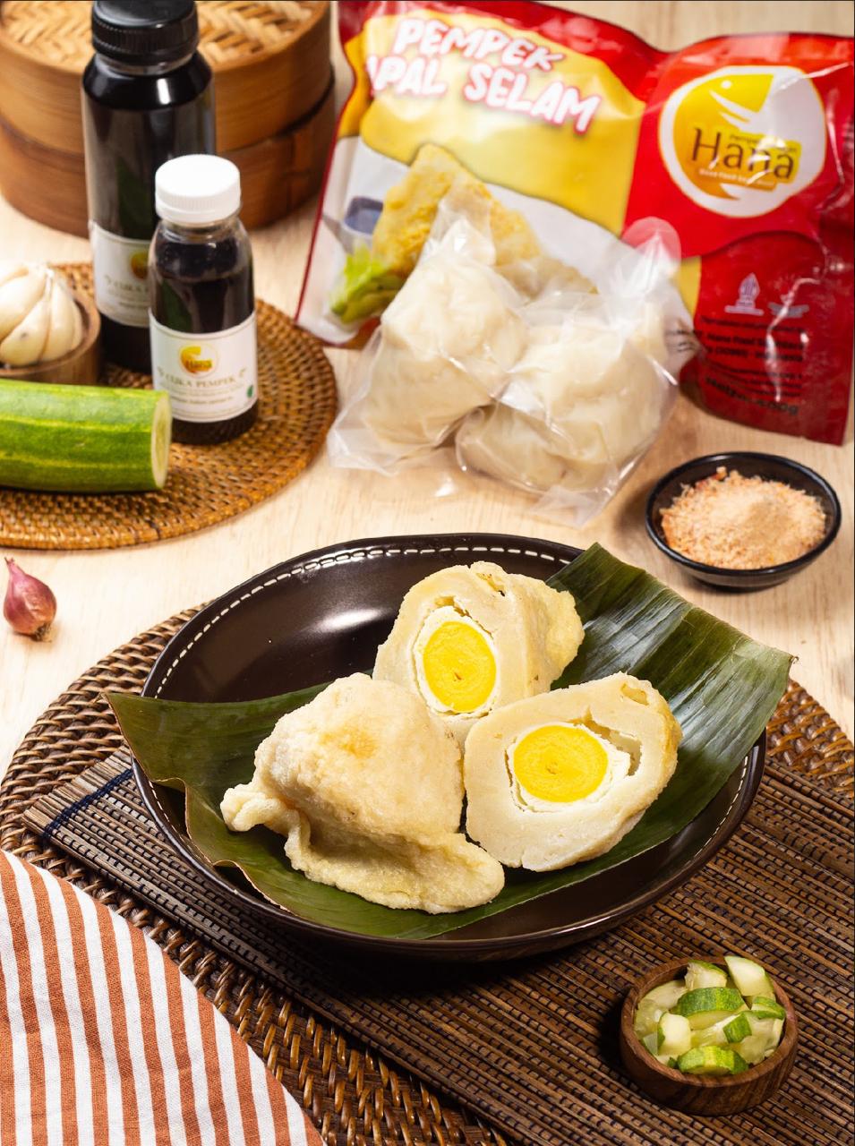 Pempek Kapal Selam