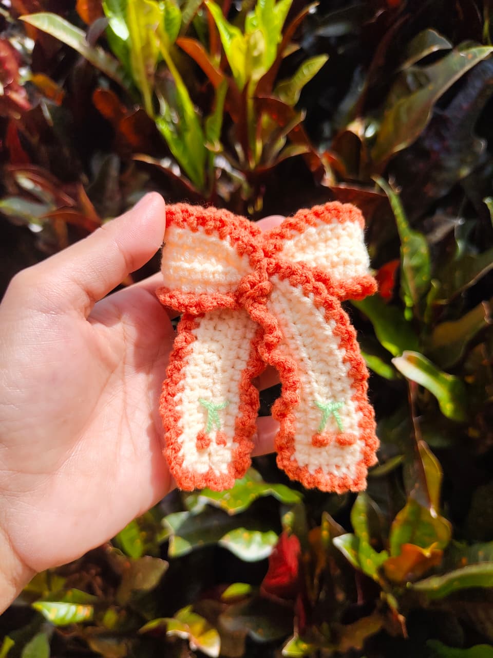Bona Rajut. Pita Rambut. Rajutan Handmade. Souvenir Handmade
