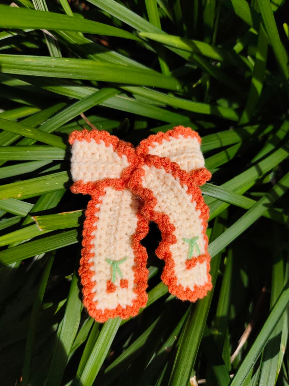 Bona Rajut. Pita Rambut. Rajutan Handmade. Souvenir Handmade