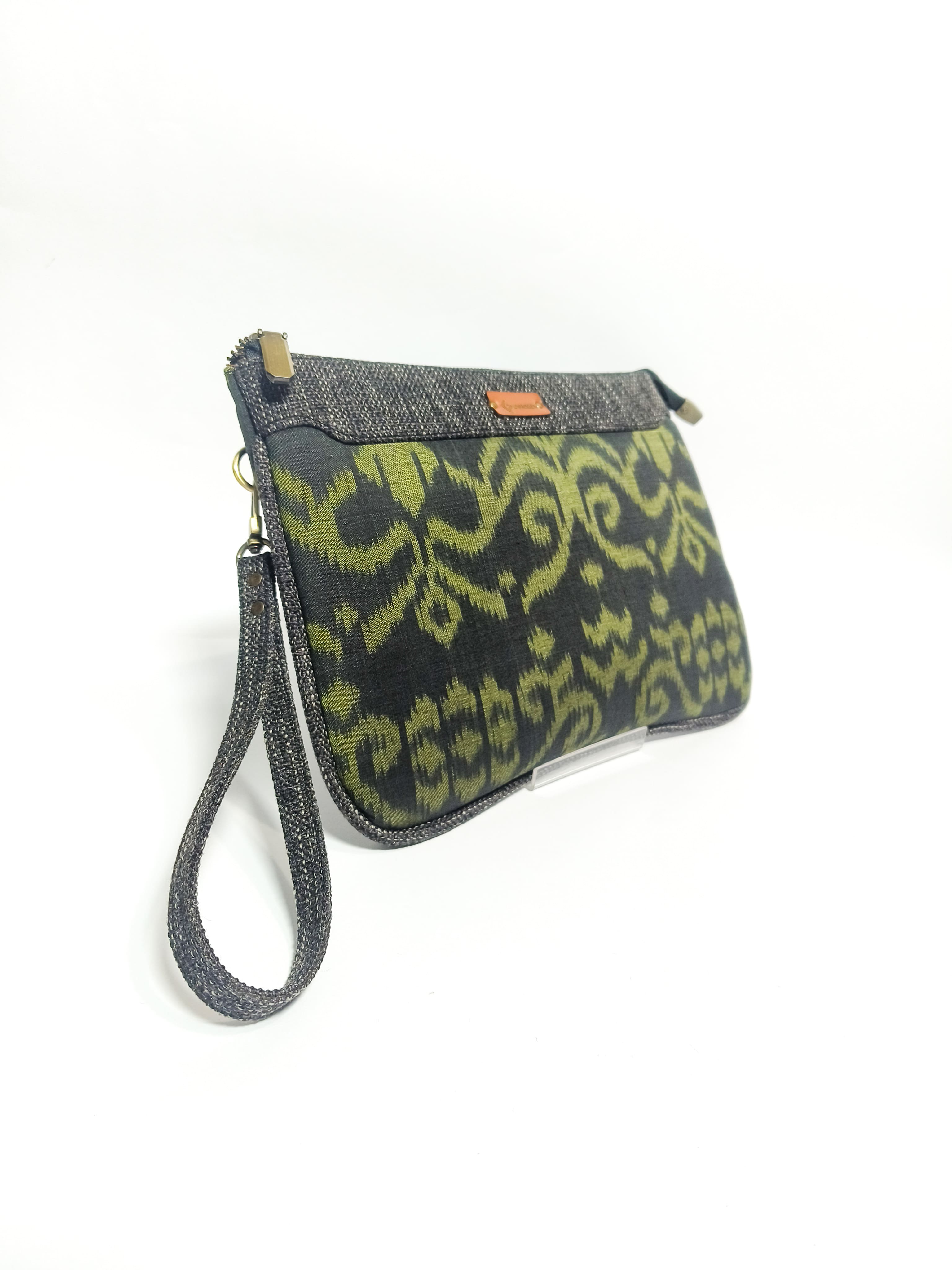 UWAISGEN Tas Etnik Bali Clutch Unisex Arsa Bag Goni Endek,Blanket SouvenirHandmade