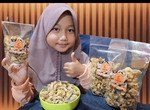 Keripik Si Nona Kumis