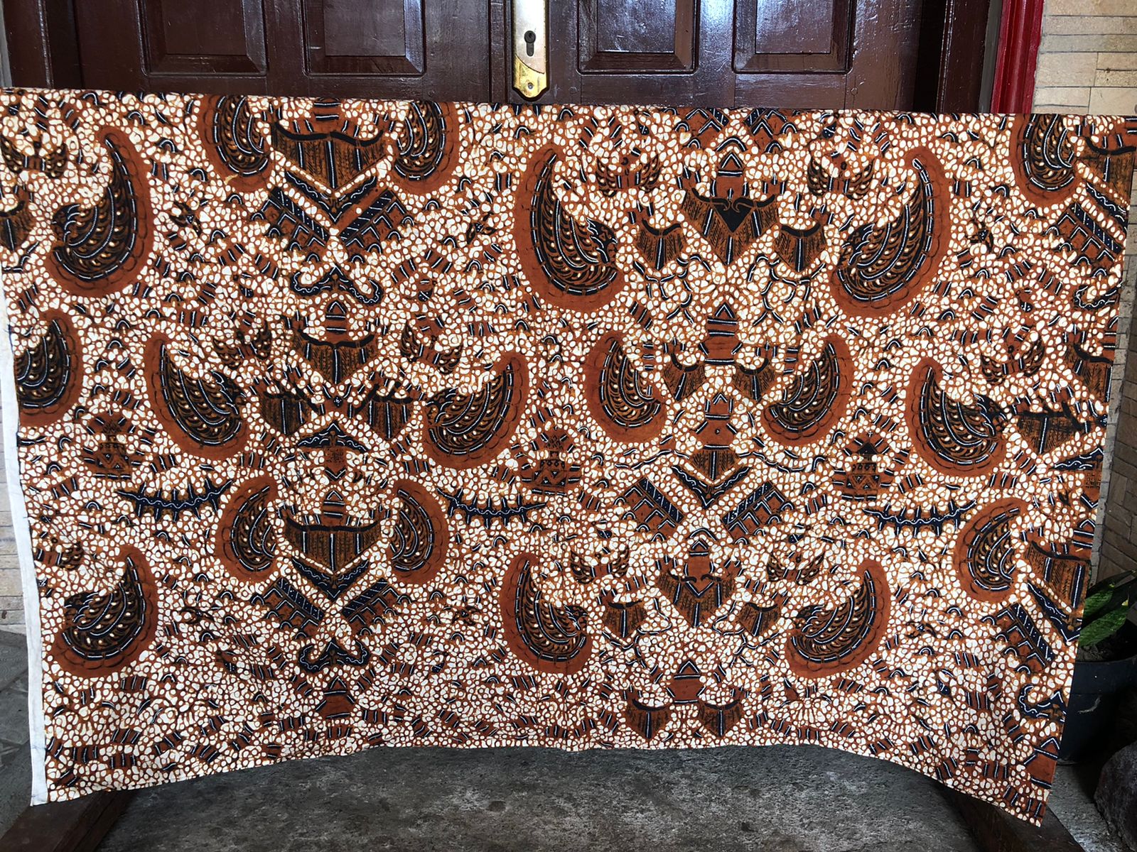 Kain Batik Motif Semen Romo Latar Cantel