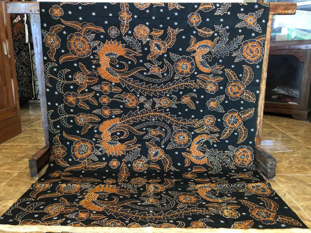 Kain Batik Motif Lung Peksi