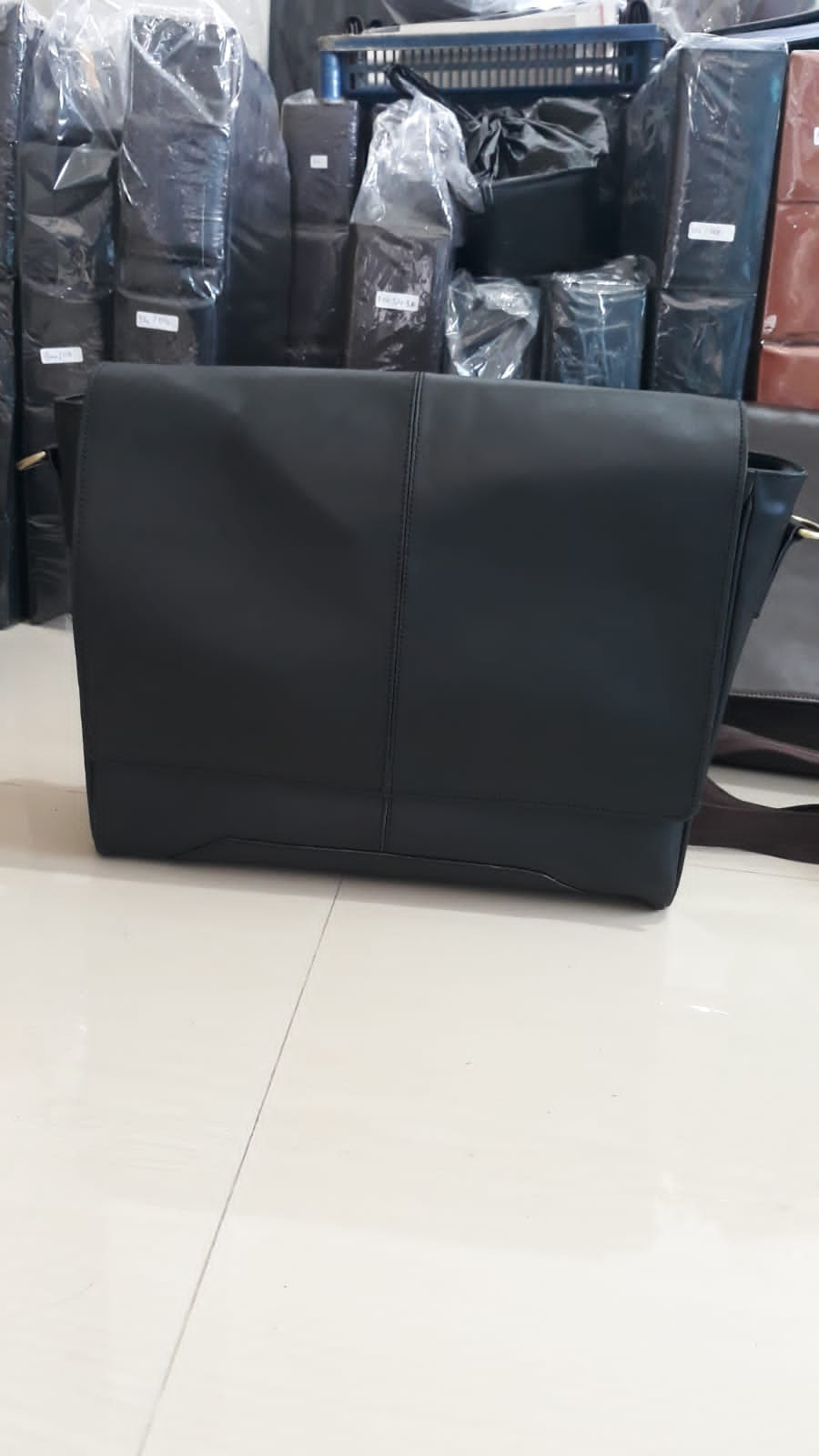 Tas kerja kulit/tas laptop kulit